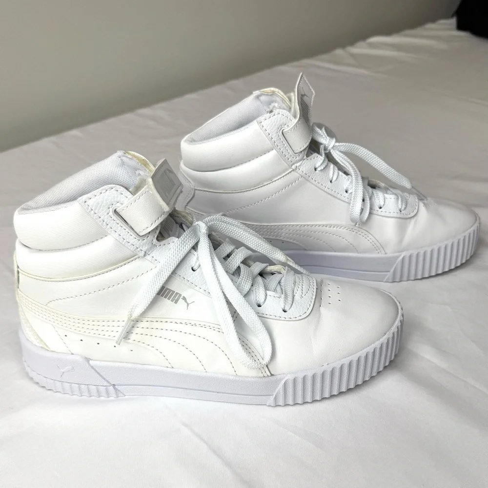 PUMA Women's Carina Mid Sneaker White 7.5 - Picture 2 of 13